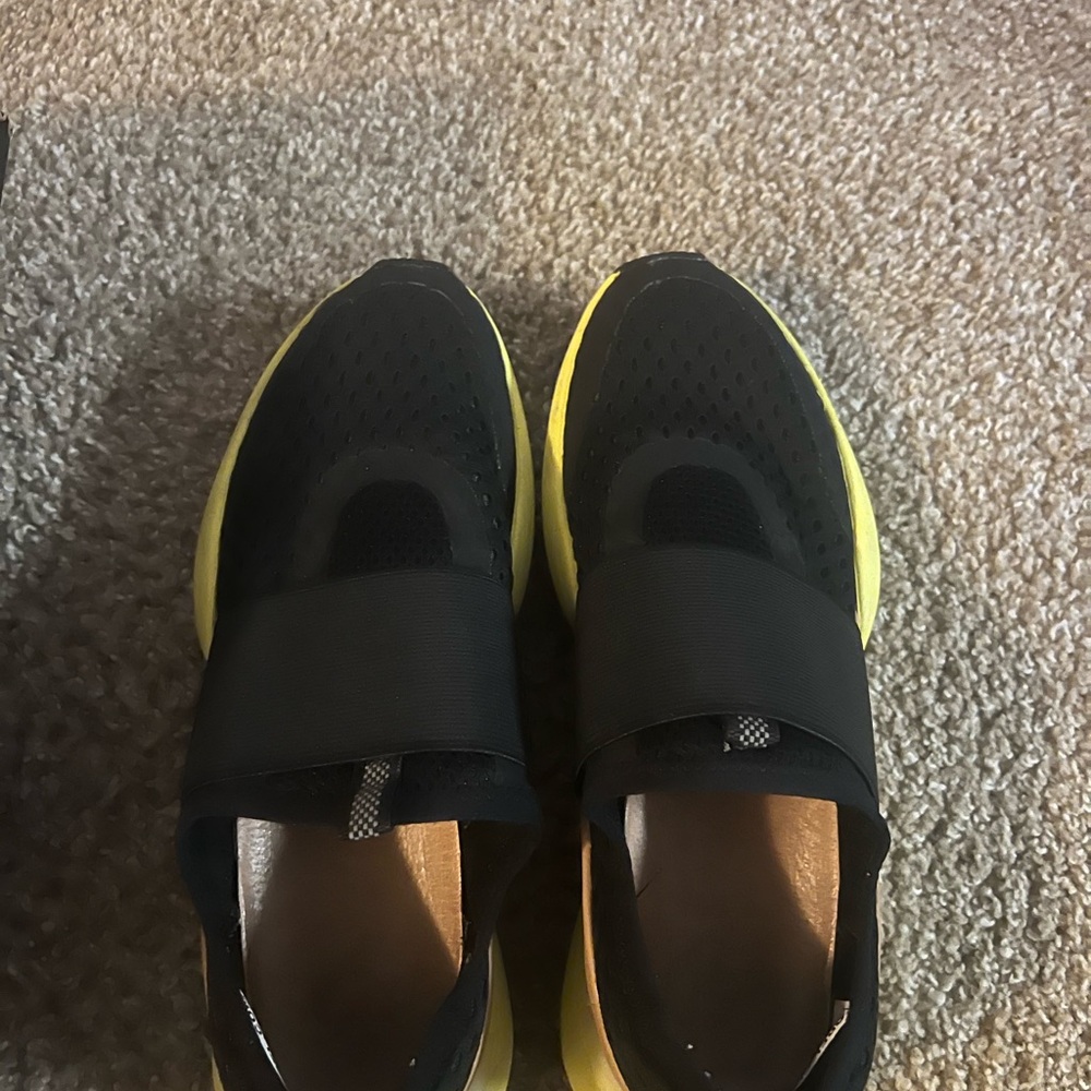 Sorel Black and Yellow Kinetic Impact Strap Sneakers